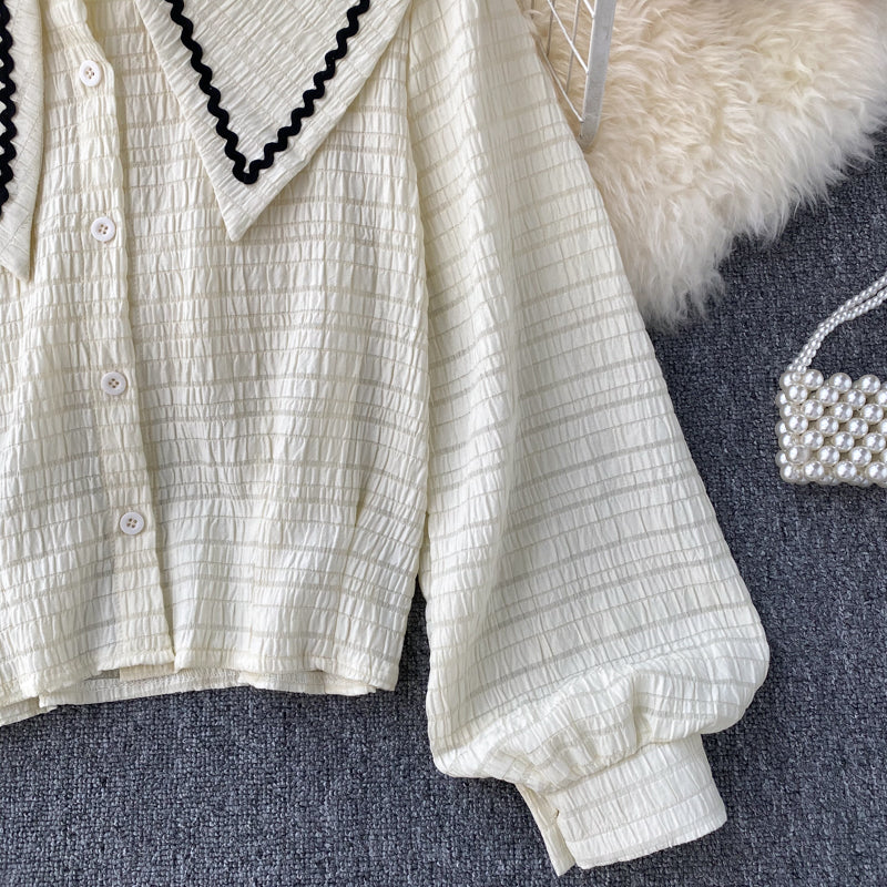 Cute long sleeve top  259