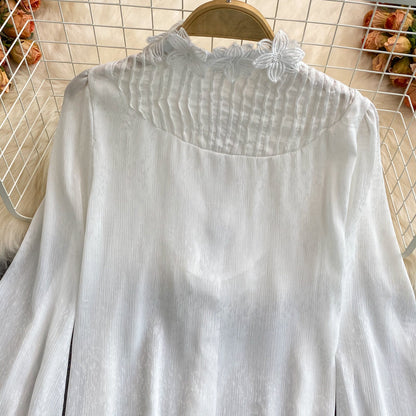 White lace long sleeve tops  251
