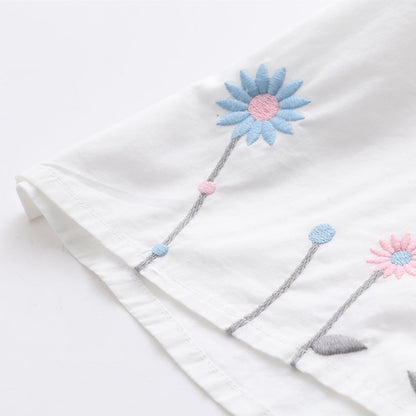 Lovely embroidered long-sleeved shirt  287