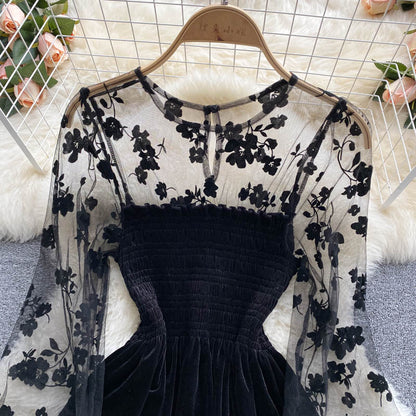 Cute lace long sleeve tops  268