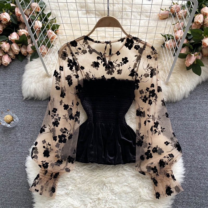 Cute lace long sleeve tops  268