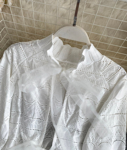 Cute white hollow top  375