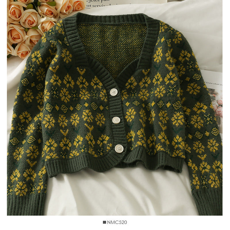 Sweater women's Vintage printed low neck single breasted cardigan top  1836