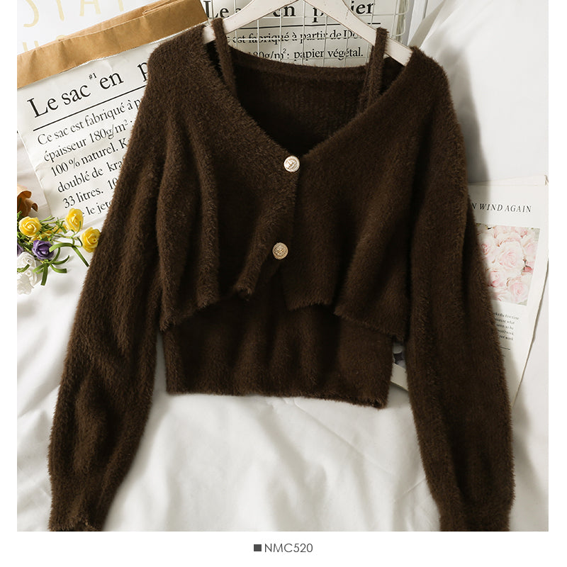 Plush short sweater with slim suspender vest inside  1749