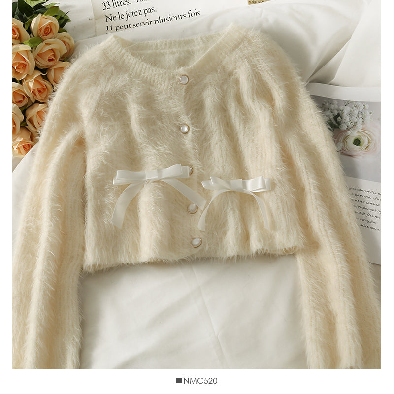 Women's autumn decoration, slim body, short long sleeved sweater  1891