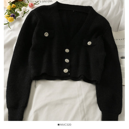 Small and versatile three button V-Neck long sleeved sweater coat  1733