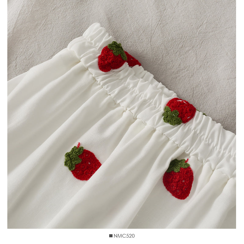 Sweet wind strawberry embroidery stitched medium length skirt  2584