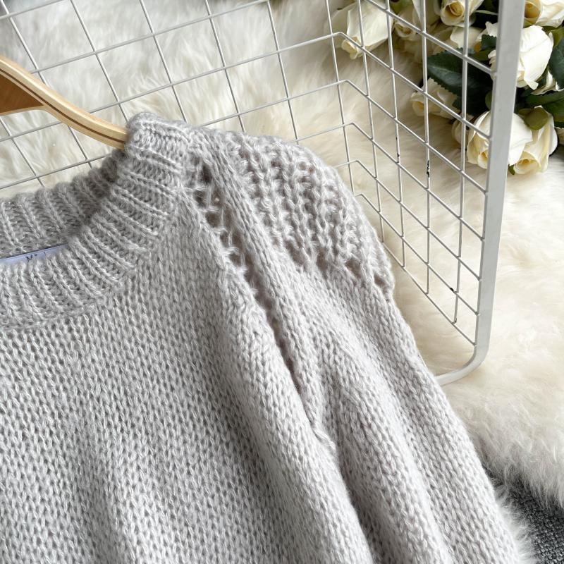 Long sleeved sweater female autumn new hollow out design  1600