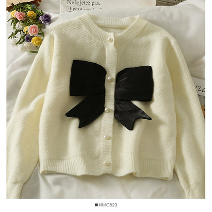 Korean contrast stitched bow decorative round neck T-shirt  1808