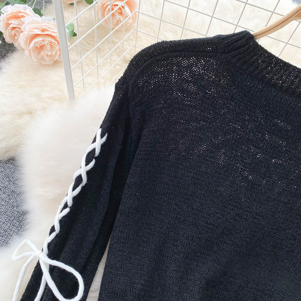 Early autumn Vintage short sweater women's design navel sweater  1612