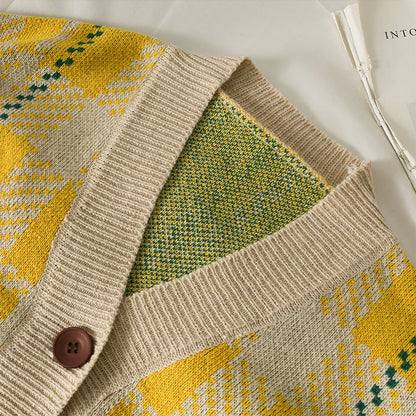 Hong Kong Style checkered single breasted cardigan sweater  1795