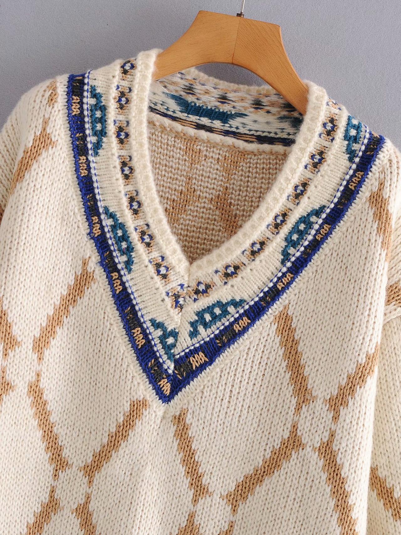 Embroidered pattern V-neck thickened ethnic style sweater loose-fitting sweater for women  1368