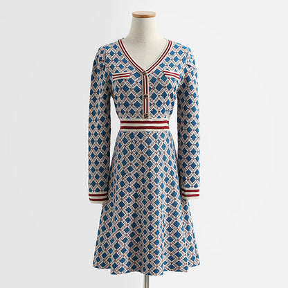 New French fashion aging foreign style small fragrance long sleeve skirt  2422