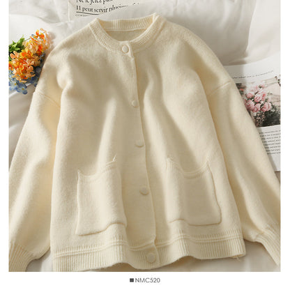 Loose and thin single breasted round neck sweater for women  1902