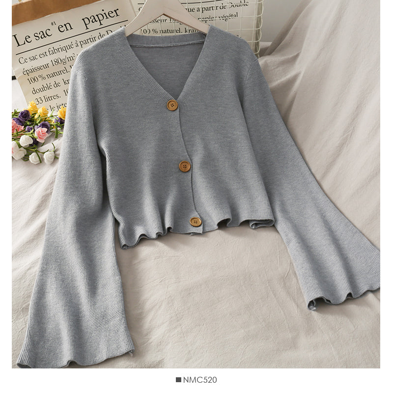 Minority short trumpet sleeve three button slim knit women  1706