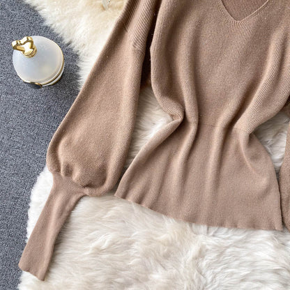 Women's sweater with half high neck design  1604