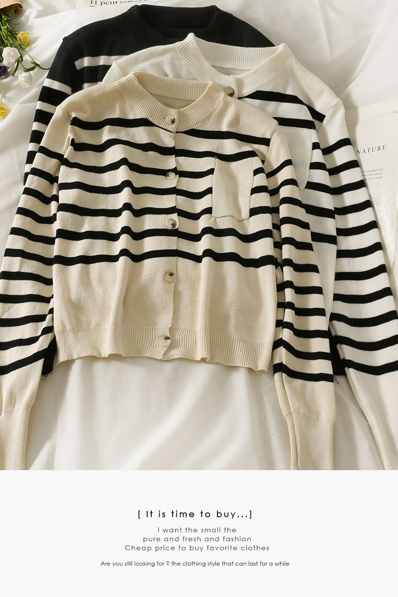 Sweater crew neck single breasted cardigan  1954