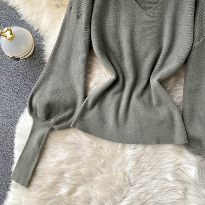 Women's sweater with half high neck design  1604