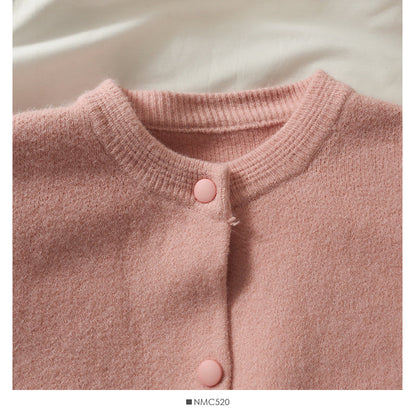 Loose and thin single breasted round neck sweater for women  1902