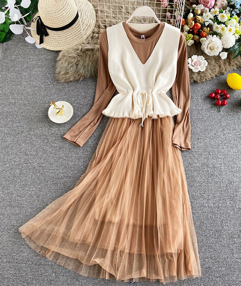 Cute v neck knitted vest+ long sleeve dress two pieces sets   999