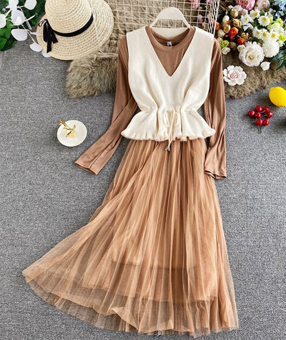 Cute v neck knitted vest+ long sleeve dress two pieces sets   999