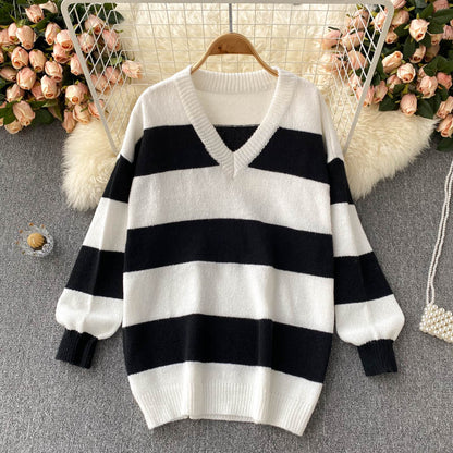 Simple V-neck knitted top long sleeve sweater  007
