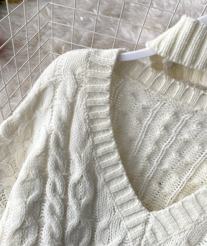 Cute v neck long sleeve sweater  104