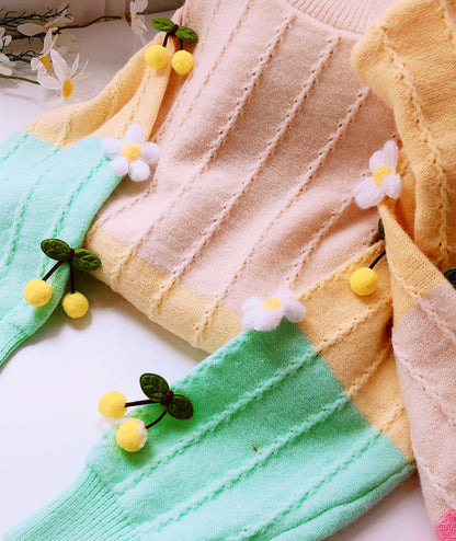 Lovely flowers long sleeve sweater  083