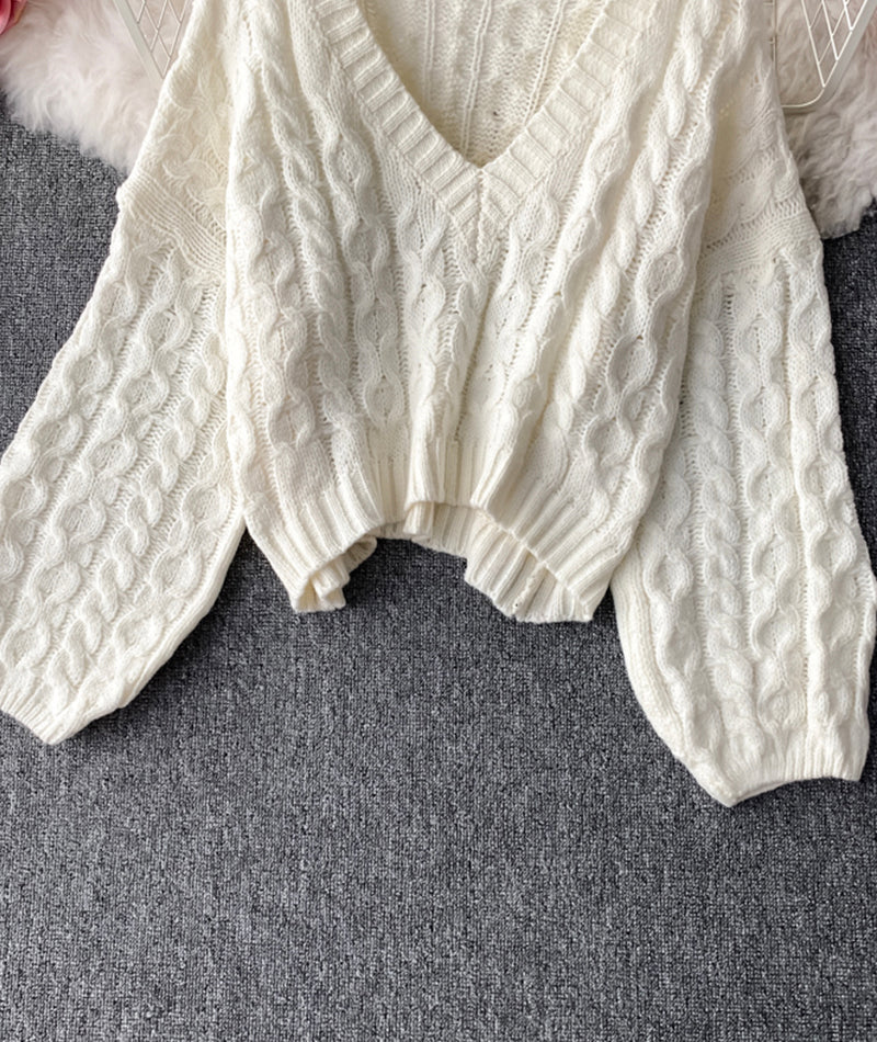 Cute v neck long sleeve sweater  104