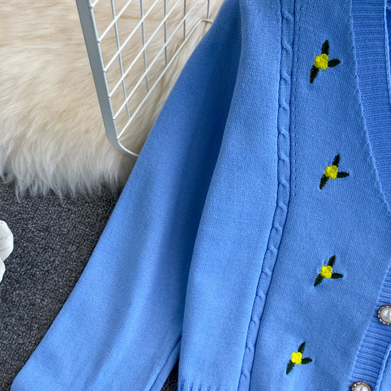 Cute cardigan long sleeve short sweater 002