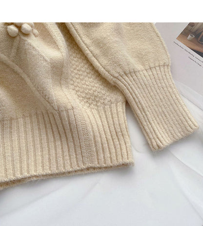 Three dimensional floret design personalized sweater  6002