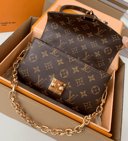 Louis Vuitton Pochette Métis East West M46279