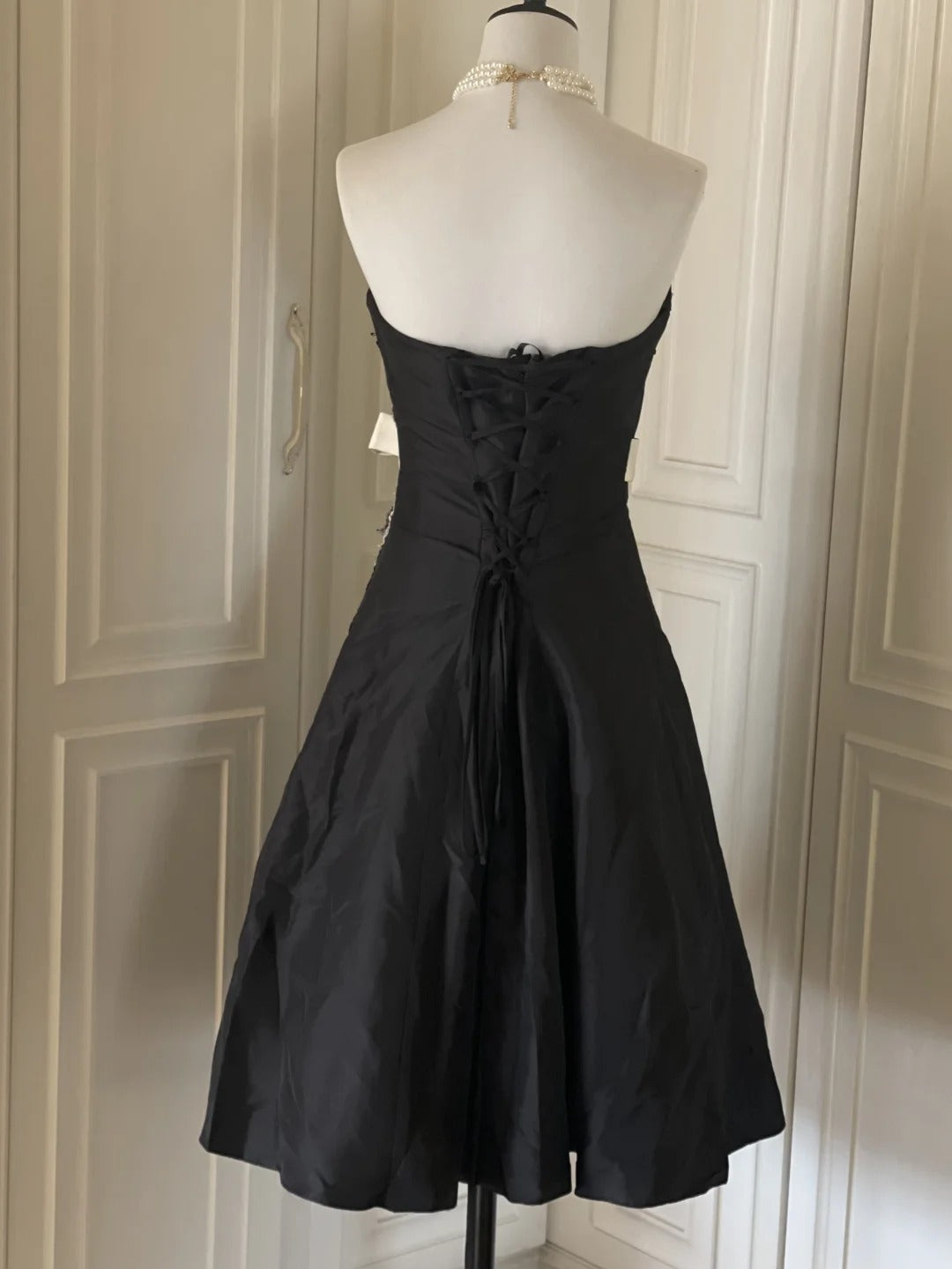 Black and White Elegant Stylish Exquisite Beaded Midi/Short Satin Homecoming Dresses Prom Dresses Evening Dresses Party Dresses Prom Dresses gh3999