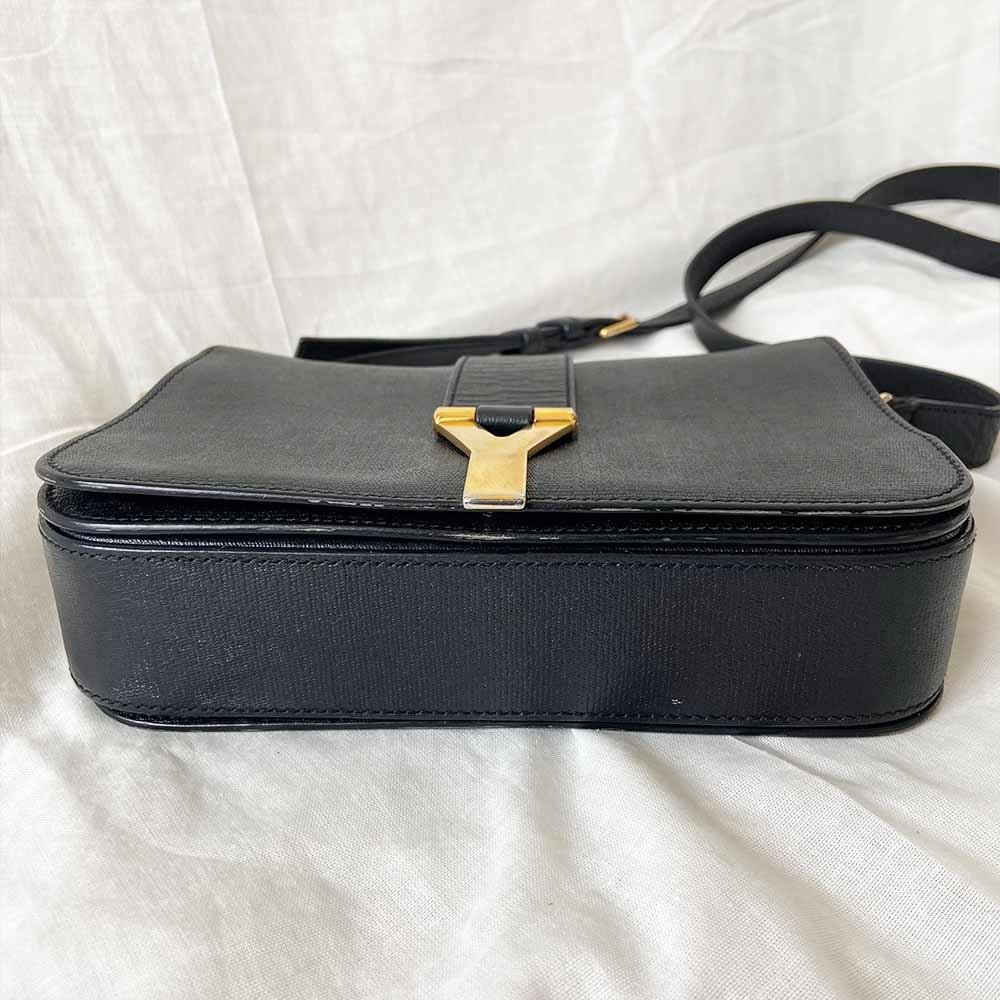 Saint Laurent Black Leather Medium Chyc Flap Bag