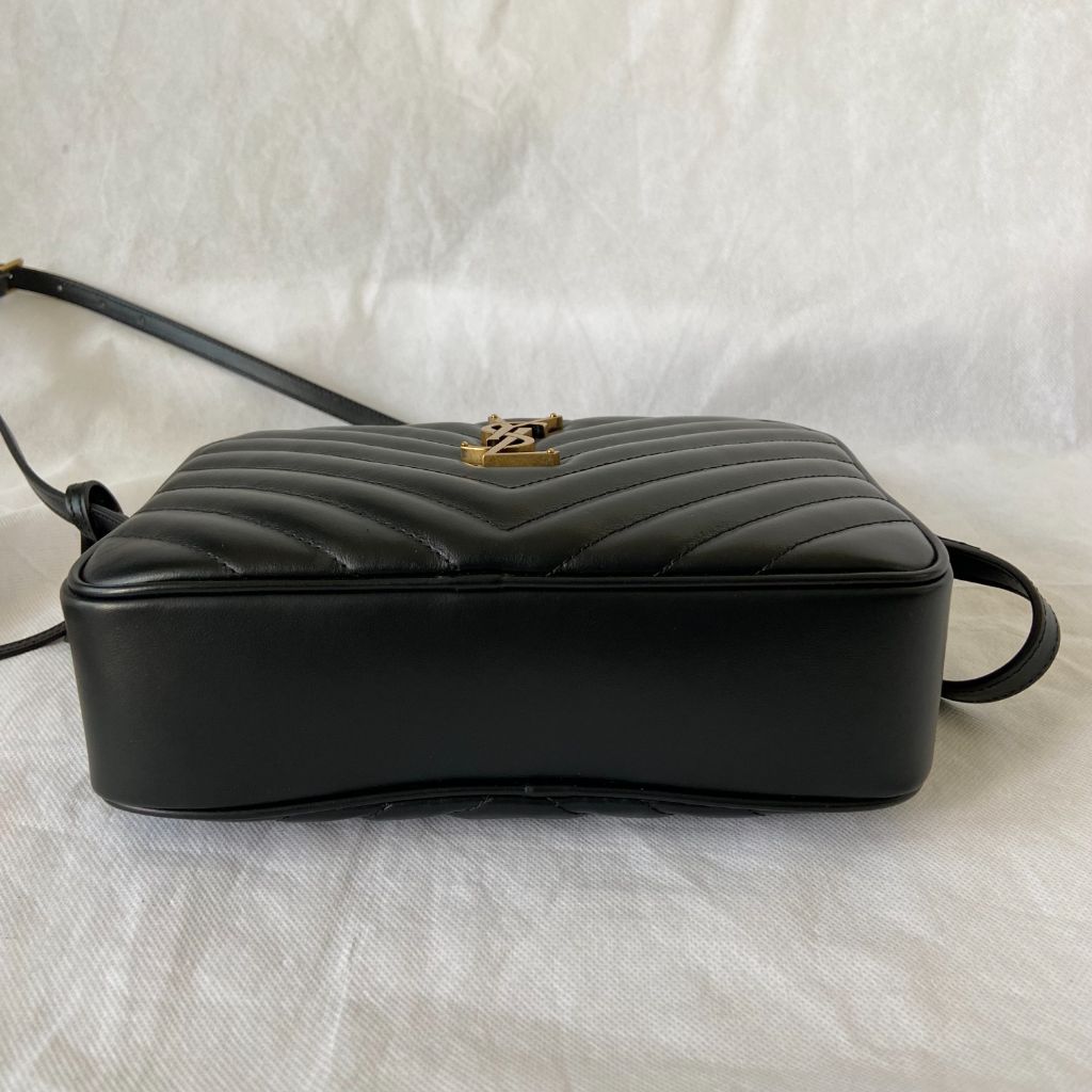 Saint Laurent Lou medium quilted leather shoulder bag