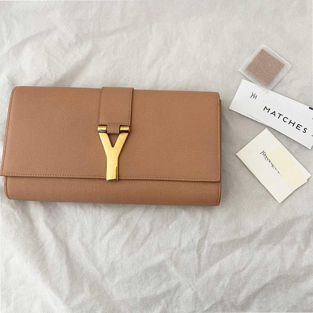 Saint Laurent nude Y flap clutch