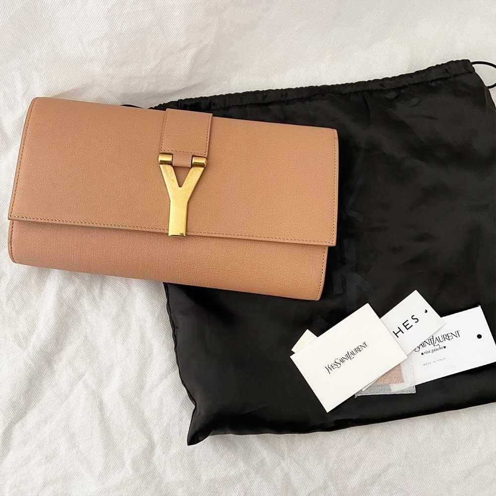 Saint Laurent nude Y flap clutch