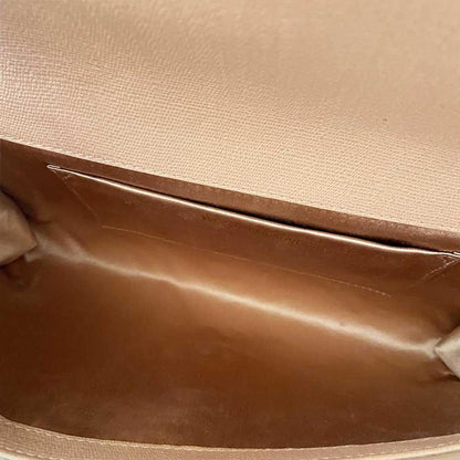 Saint Laurent nude Y flap clutch