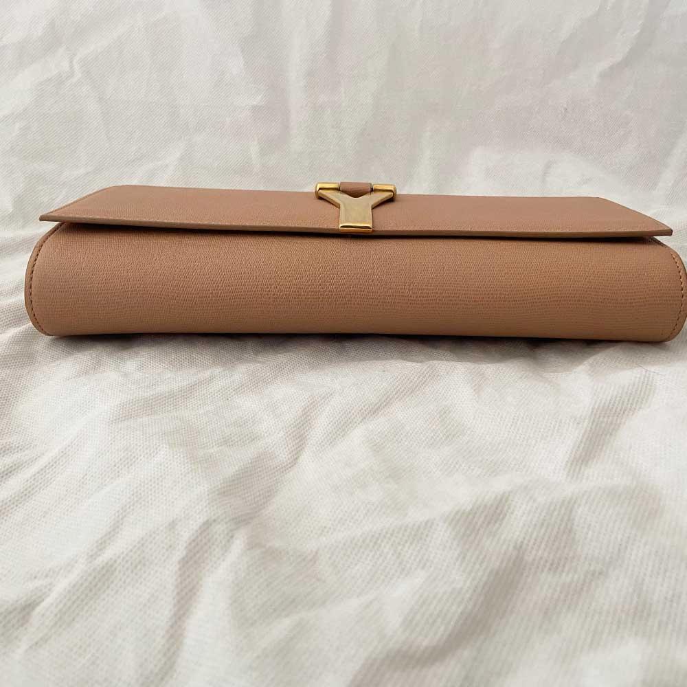 Saint Laurent nude Y flap clutch