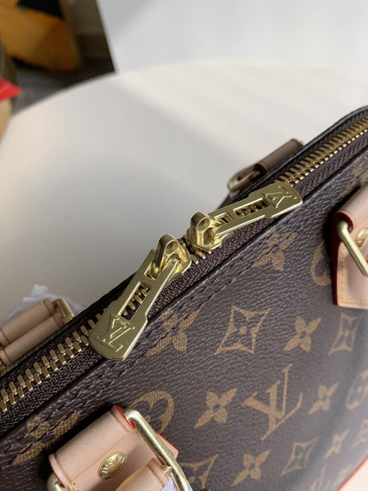 Louis Vuitton Alma PM M53151