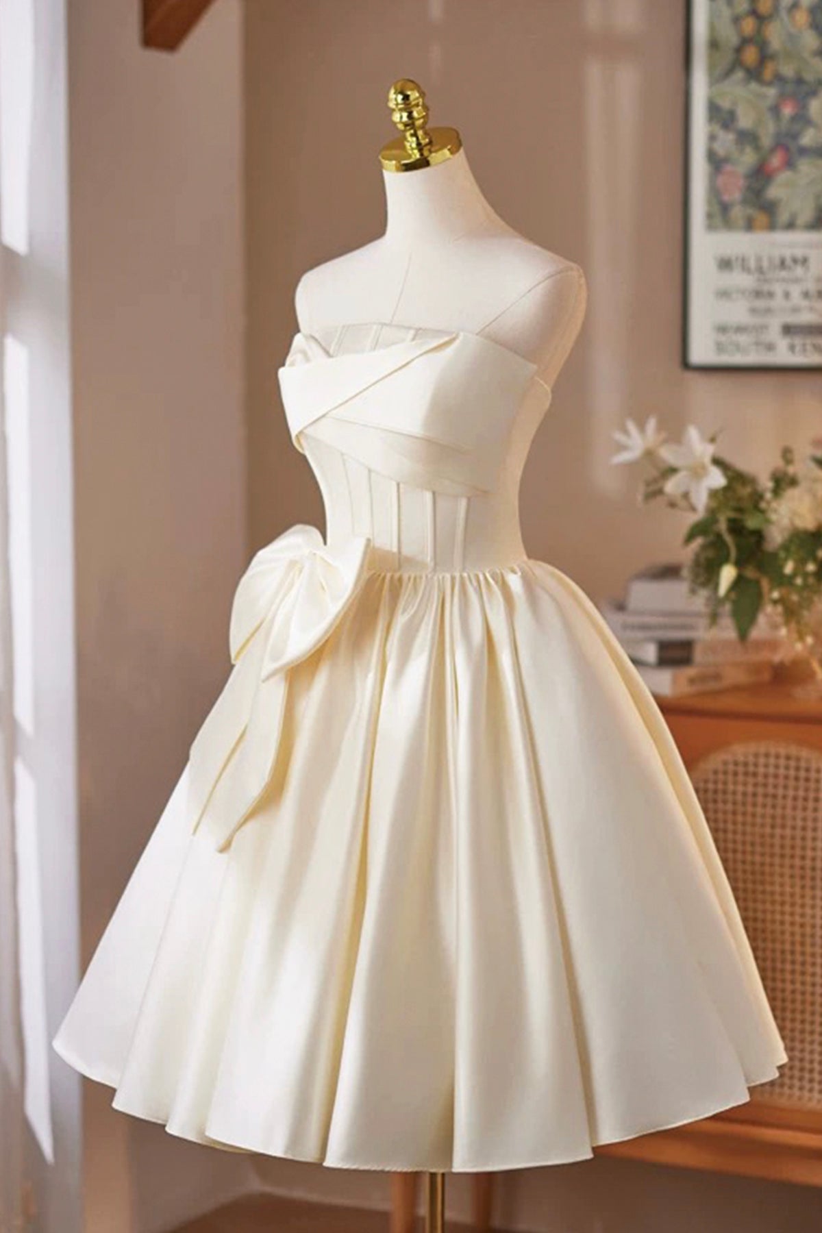 Champagne Satin Short Prom Dress, A-Line Strapless Party Dress with Corset