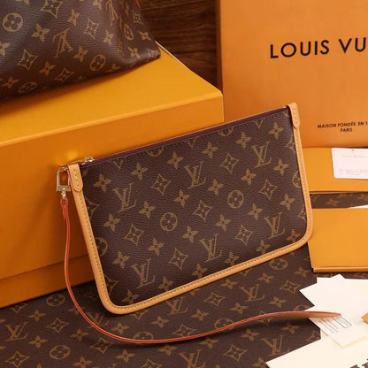 Louis Vuitton CARRYALL MM M46197