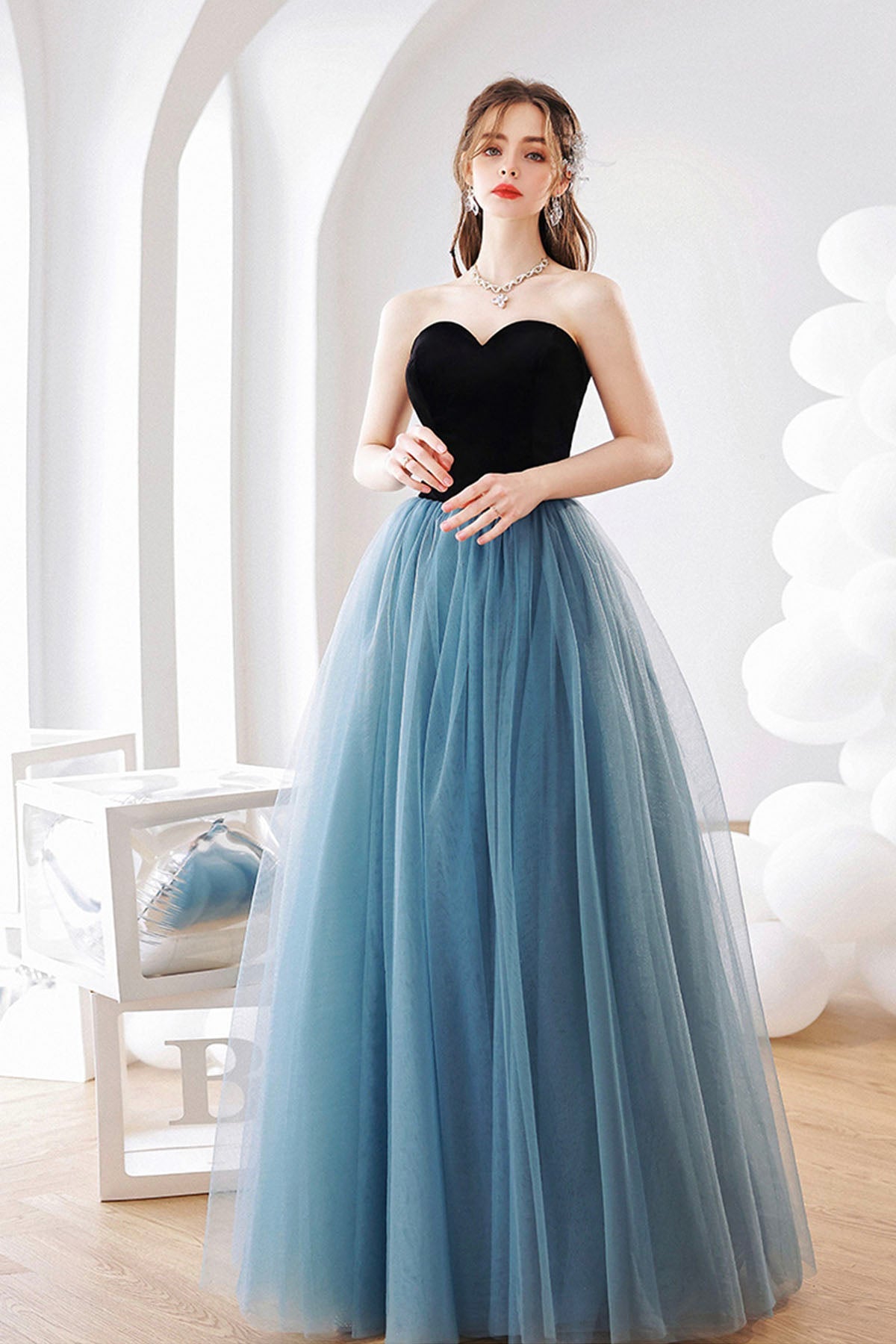 Blue Strapless Tulle Long Prom Dress, Blue A-Line Graduation Dress