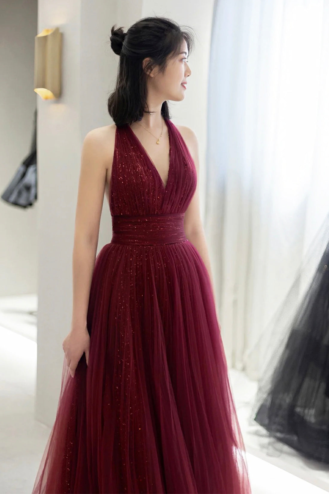 Burgundy Tulle Long A-Line Prom Dress, V-Neck Backless Evening Party Dress