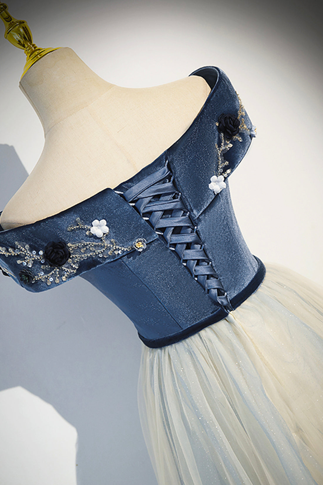 Blue Beading Appliques V-Neck Floor Length Prom Dress, Off the Shoulder Princess A-Line Formal Dress