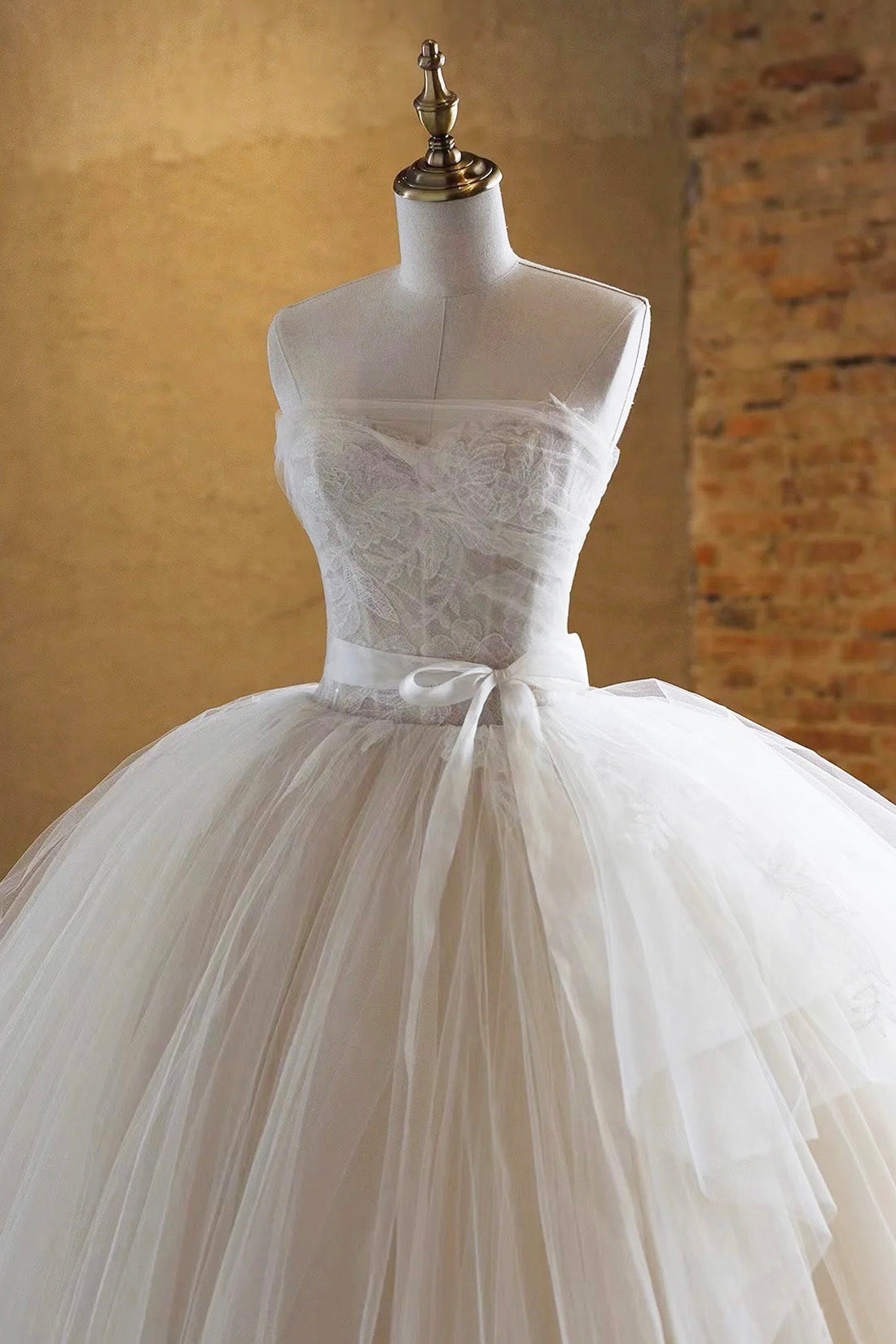 Light Champagne Ball Gown Tulle Sweetheart Long Prom Dress, Beautiful Formal Dress Wedding Dress