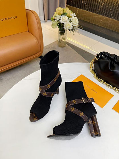 LV WOMEN’S BOOTS