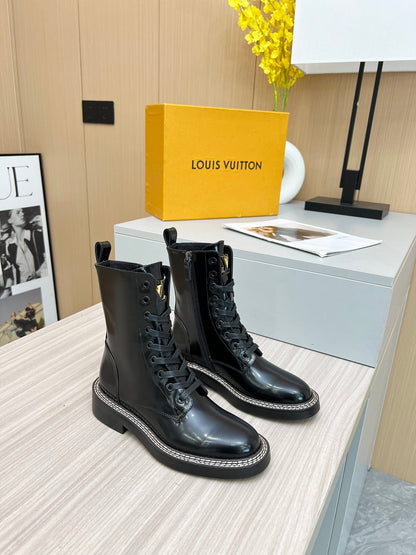 LV WOMEN’S BOOTS