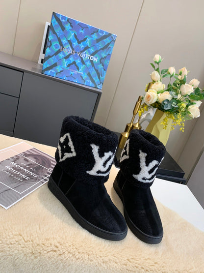 LV WOMEN’S BOOTS