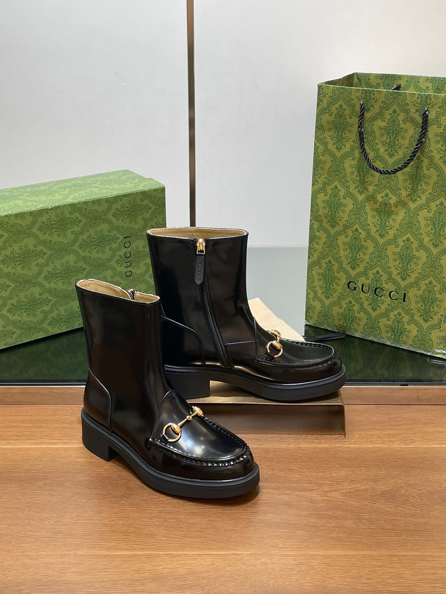 GUCCI WOMEN’S BOOTS